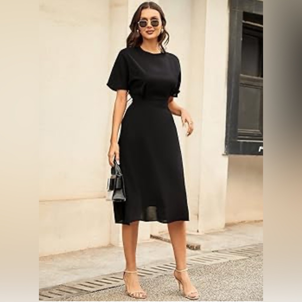 Classic Black Short-Sleeve Sheath Dress